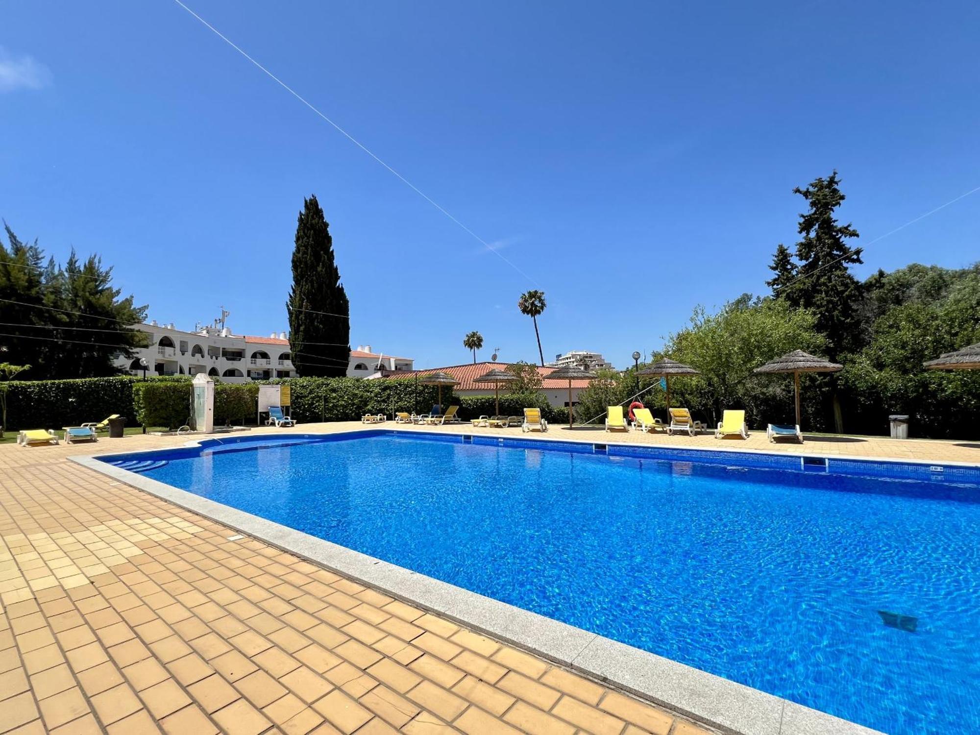 Tropical View 1 With Pool By Homing Apartment Albufeira